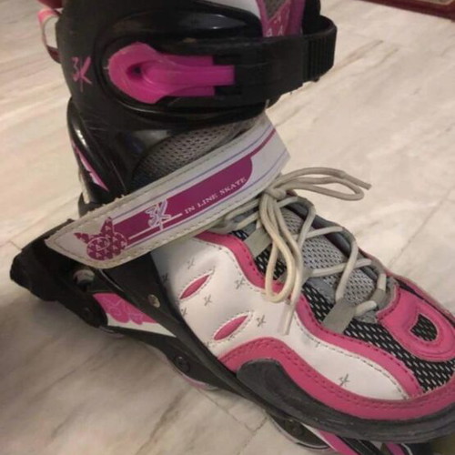 Roller Skate adjustable used size M (34-37) with protective gear