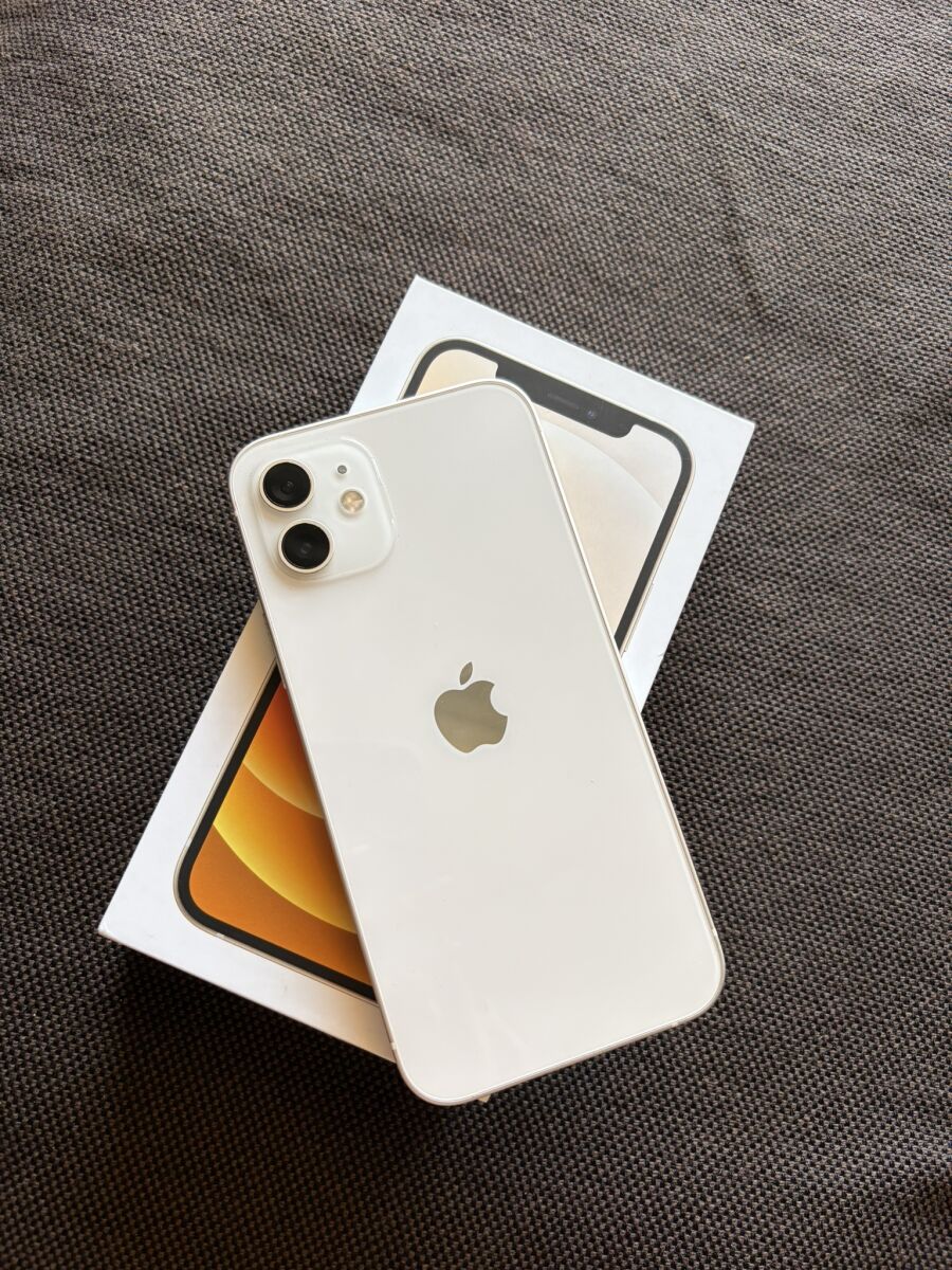 Apple iPhone 12 64GB, white - € 200,00 - Vendora.cy