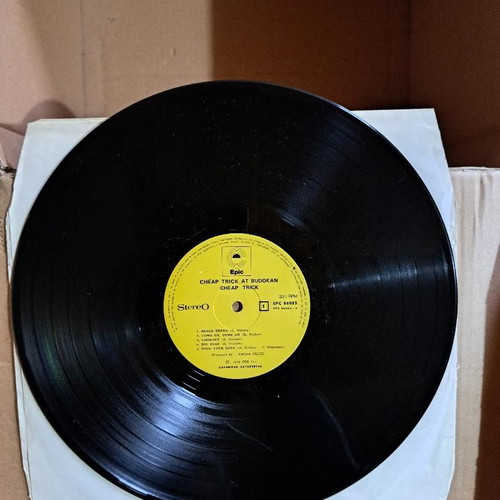 Cheap Trick At Budokan vinyl used, rock, gatefold album