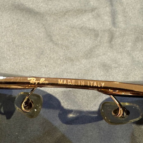 Ray-Ban Aviator RB3025 W3400 58-14 sunglasses like new, polished Arista gold, G-15 green