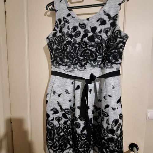 Attrattivo sleeveless mini winter dress like new, black and gray, size M