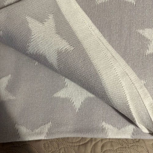 Down Town baby blanket like new with stars