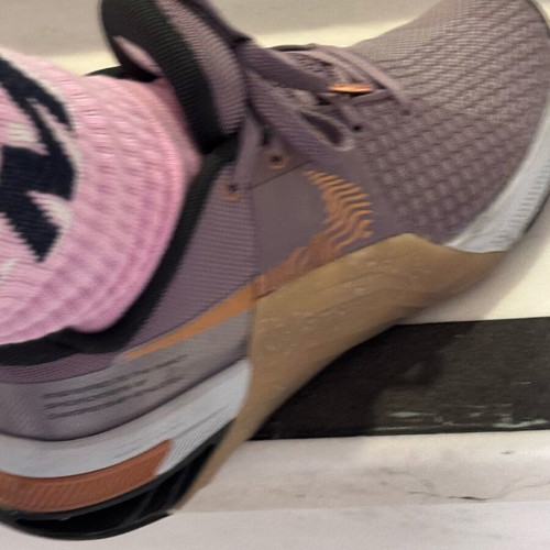 Nike Women's Training Metcon 8 Shoes like new, purple, size 39