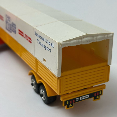 Play Trucks truck used, scale 1:50, Afoi Gavriilidi