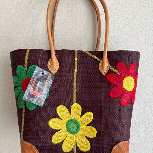 Straw bag Bag-All new with inner lining and drawstring closure, brown