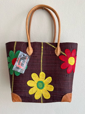 Straw bag Bag-All new with inner lining and drawstring closure, brown
