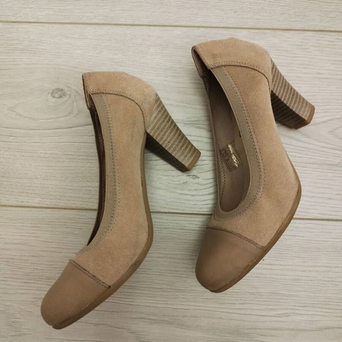 Patricia Miller women's pumps like new, size 36, beige