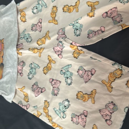 Garfield pajamas girl Benetton like new, gray multicolor