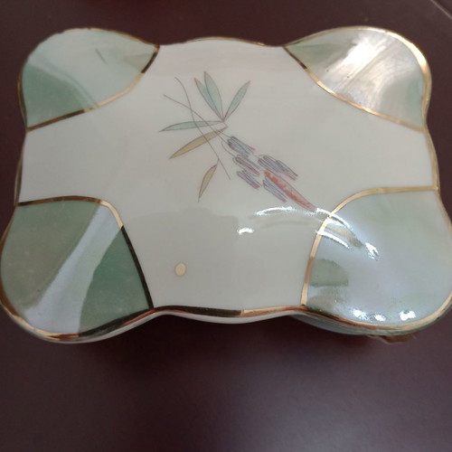 Vintage fondant dish used, 1960s, with lid and feet