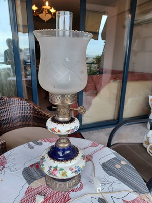 Table lamp used, excellent condition