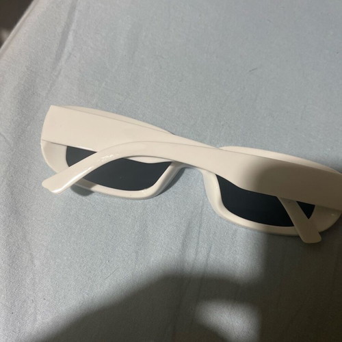 Women’s sunglasses unused, white