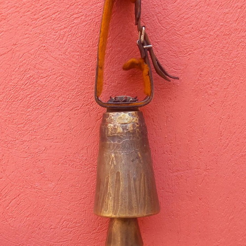 Cypriot bronze bell used, 2.5 kilos with strap