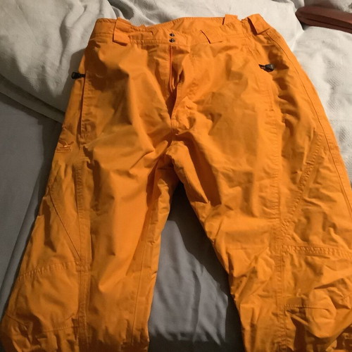 Salewa ski pants new, size small, unisex