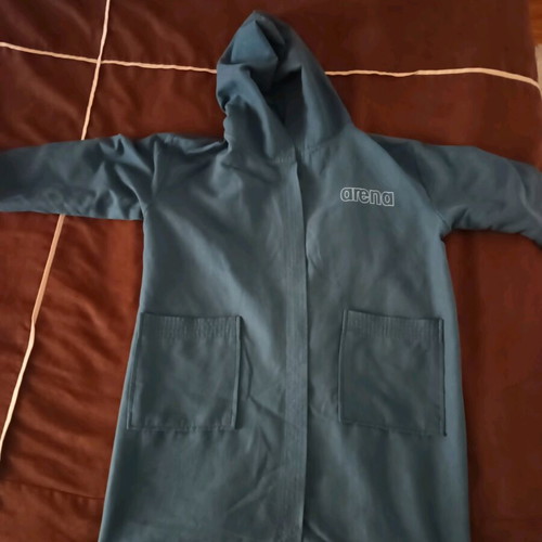 Arena kids bathrobe like new, petrol color