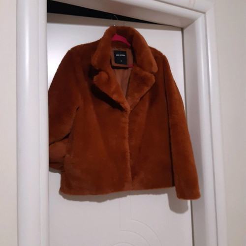 Pink Woman brown faux fur jacket like new, size M