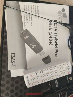 Pinnacle PCTV Hybrid Pro Stick like new, digital TV receiver with remote