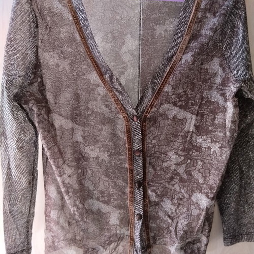 Passport sheer cardigan blouse M-L 40 brown floral