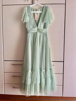 Lace and Beads макси рокля от тюл зелена нова, размер M