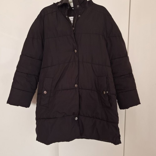Zara black unisex jacket size 9, 134 cm, used