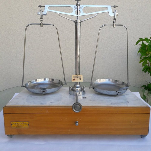 Pharmacy and gold scales like new