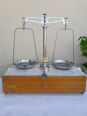 Pharmacy and gold scales like new