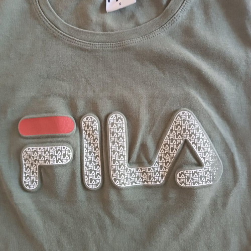 Fila t-shirt khaki small like new