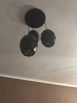 Ceiling lights slightly used