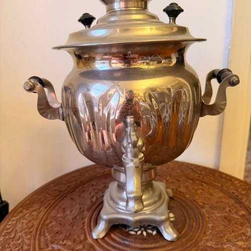 Vintage electric samovar 1981 like new with tap and metal handles