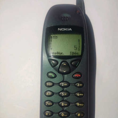 Nokia 6110 used with large antenna and signal bell