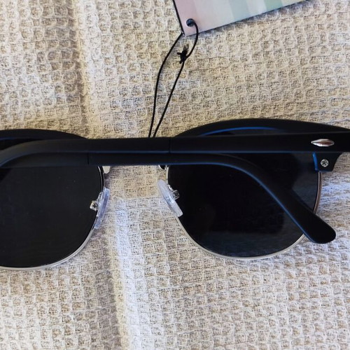 Solo-Solis NDL1557 sunglasses new with silver finish and black frame