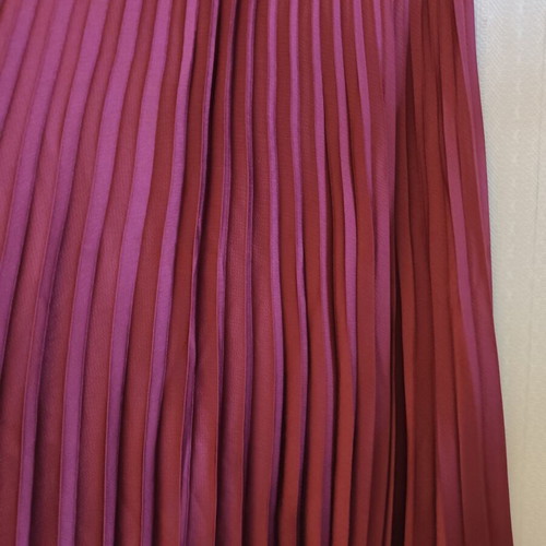 Sezane pleated skirt like new, length 82 cm, waist 36 cm