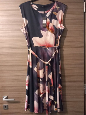 Floral dress M&Co new, size 48