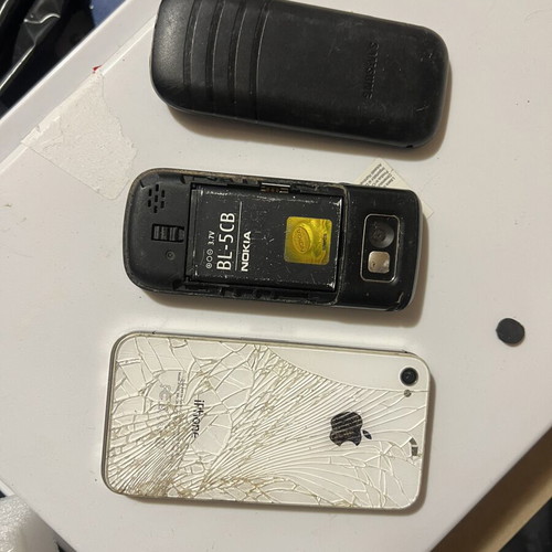 Old phones for parts