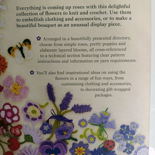 100 Flowers to Knit and Crochet book like new, Lesley Stanfield