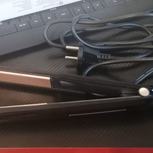 Clatronic HC 3660 Hair Straightener like new, ceramic plates