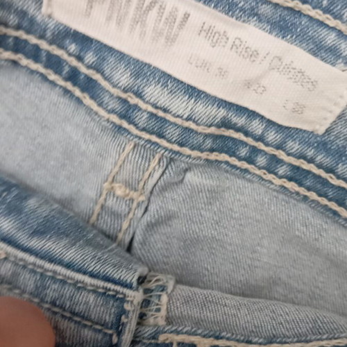 Pink Woman jeans like new, sizes 34-36, blue