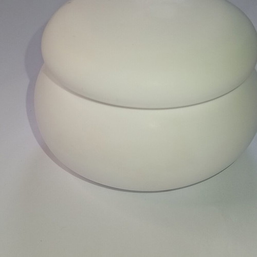 Porcelain macarons made to order