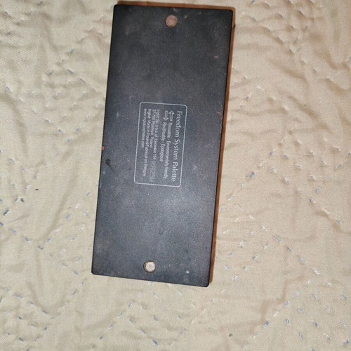 Inglot Freedom System 3-in-1 palette like new