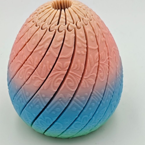 3D Printed Articulated Easter Egg Fidget New Rainbow PLA