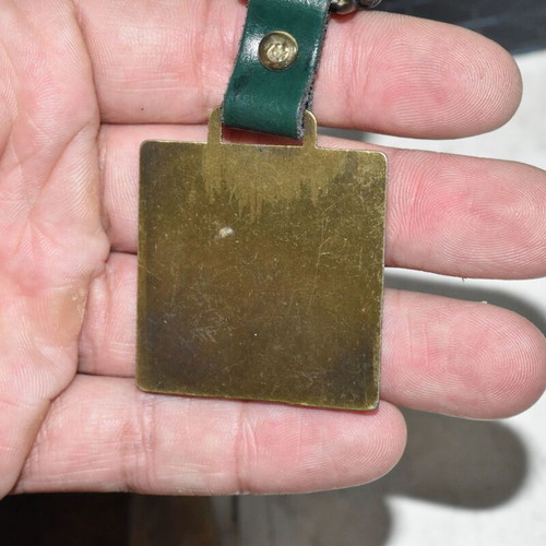 Vintage Jameson Irish Whiskey keychain like new, metal promotional collectible