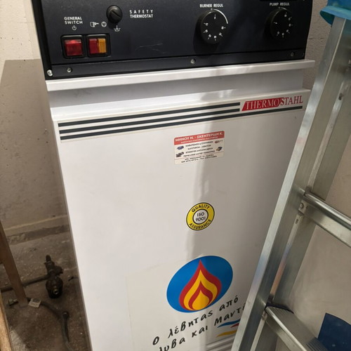 Thermostahl TS20 23kW oil boiler with 1,000L tank, used