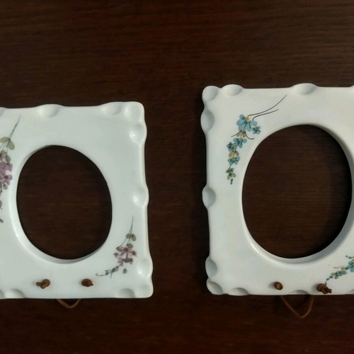 Vintage ceramic frames two pieces like new