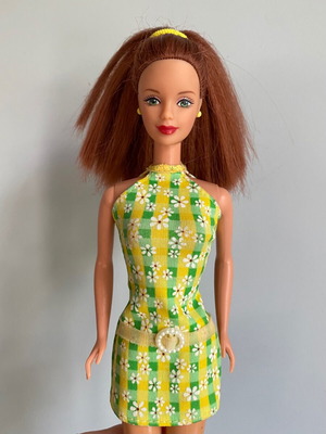 Vintage Redhead Barbie Pretty In Plaid doll used by Mattel 1998