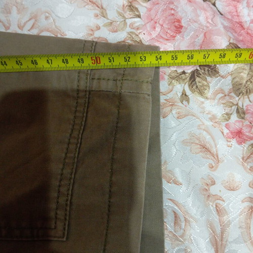 Men's Bermuda shorts used, camel color size XXL