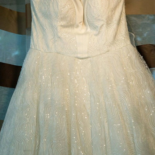 Princess wedding dress white like new with corset and long train
