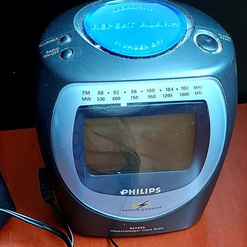 Philips AJ3005 digital clock radio like new