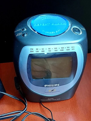 Ψηφιακό ραδιόφωνο-ρολόι Philips AJ3005 σαν καινούργιο