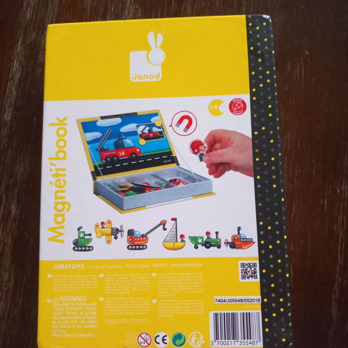 Janod Magnetic Book Vehicles like new