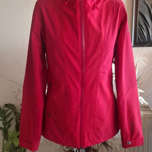 Halti jacket like new, red-raspberry with small marks