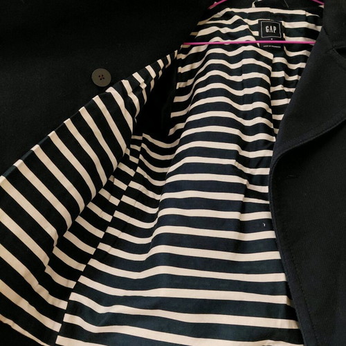 GAP dark blue jacket size S like new